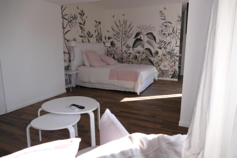 Maison Galatea Suite Rose 10